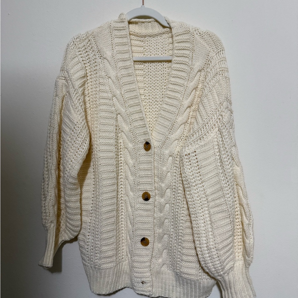 Cozy Cable Knit Cardigan Sweater - Cream
